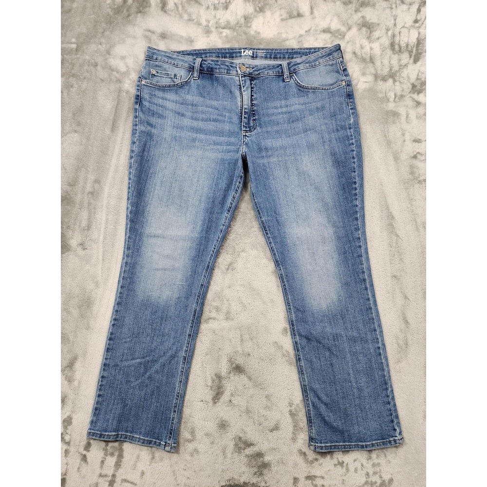 Lee Jeans Womens 22M Blue Medium Wash Regular Fit Straight Leg Mid Rise Stretch‎